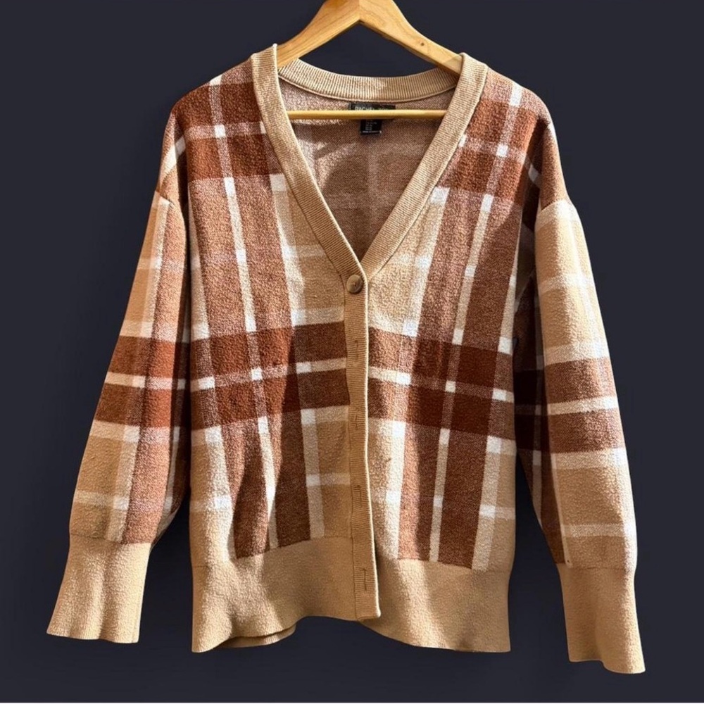 Sold

Rachel Zoe Brown Plaid Button Front Cardigan Size XL